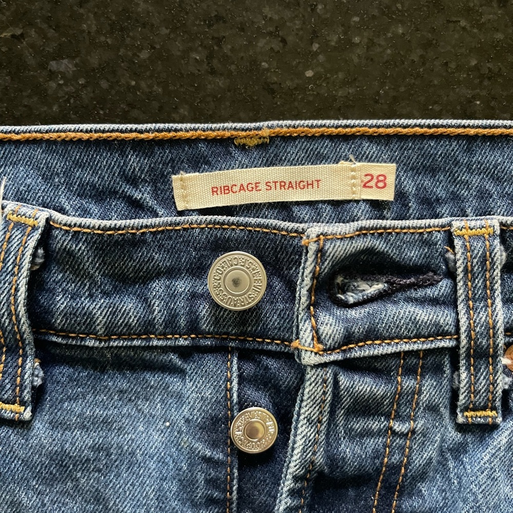 Levi's Ribcage Straight Blue Denim Jeans